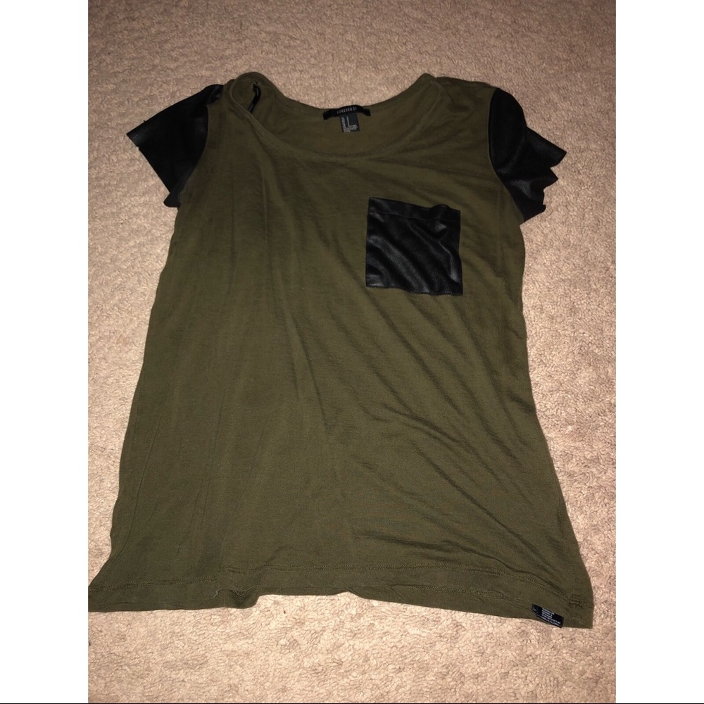 F21 Pocket Tee